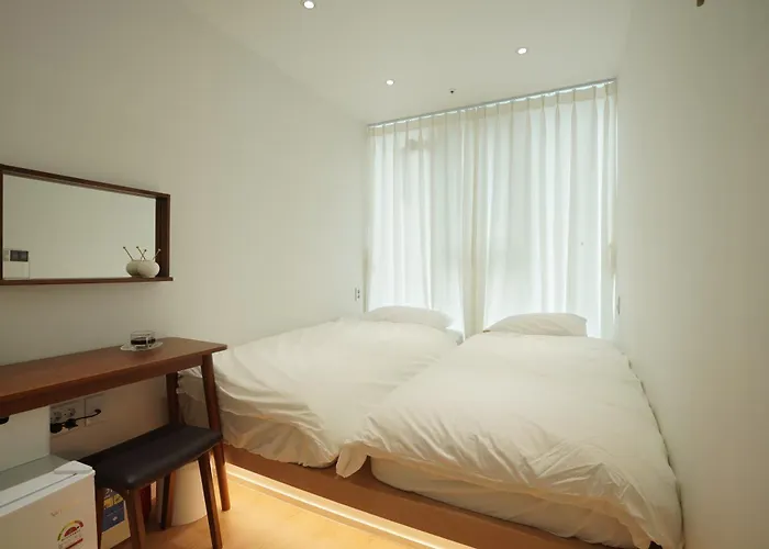 Hostel Nomad In Hongdae Seoul
