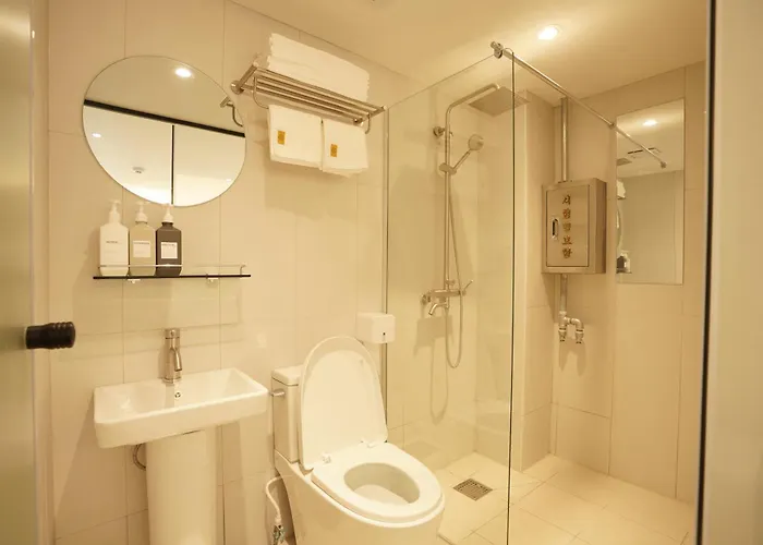 Hostel Nomad In Hongdae *